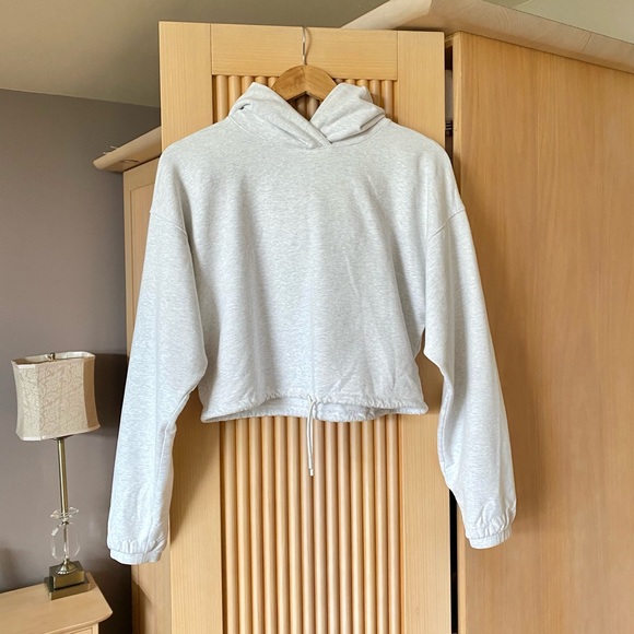 Aritzia babaton weekender hoodie light grey - Picture 3 of 7